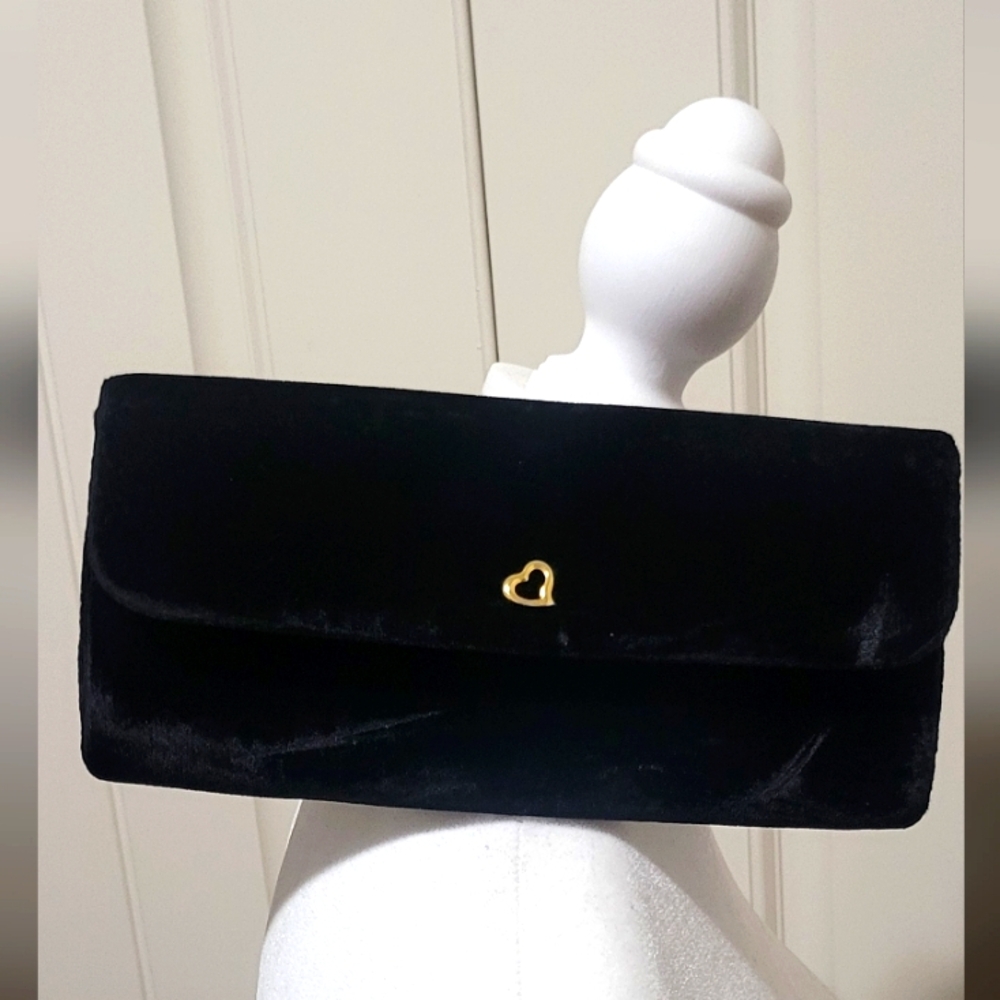 Victoria secret clutch